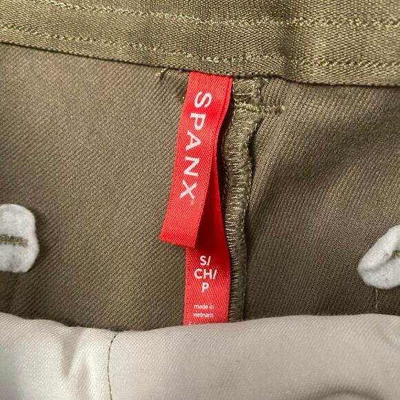 Spanx Stretch Twill Cropped Wide Leg Cargo Pants Women's Small Casual Travel - Picture 6 of 10